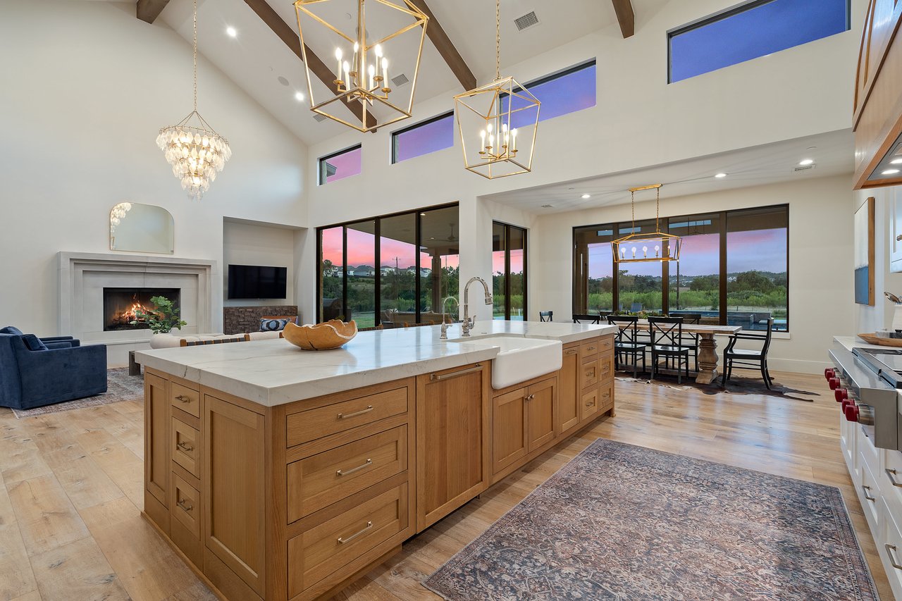 16837 Whispering Breeze