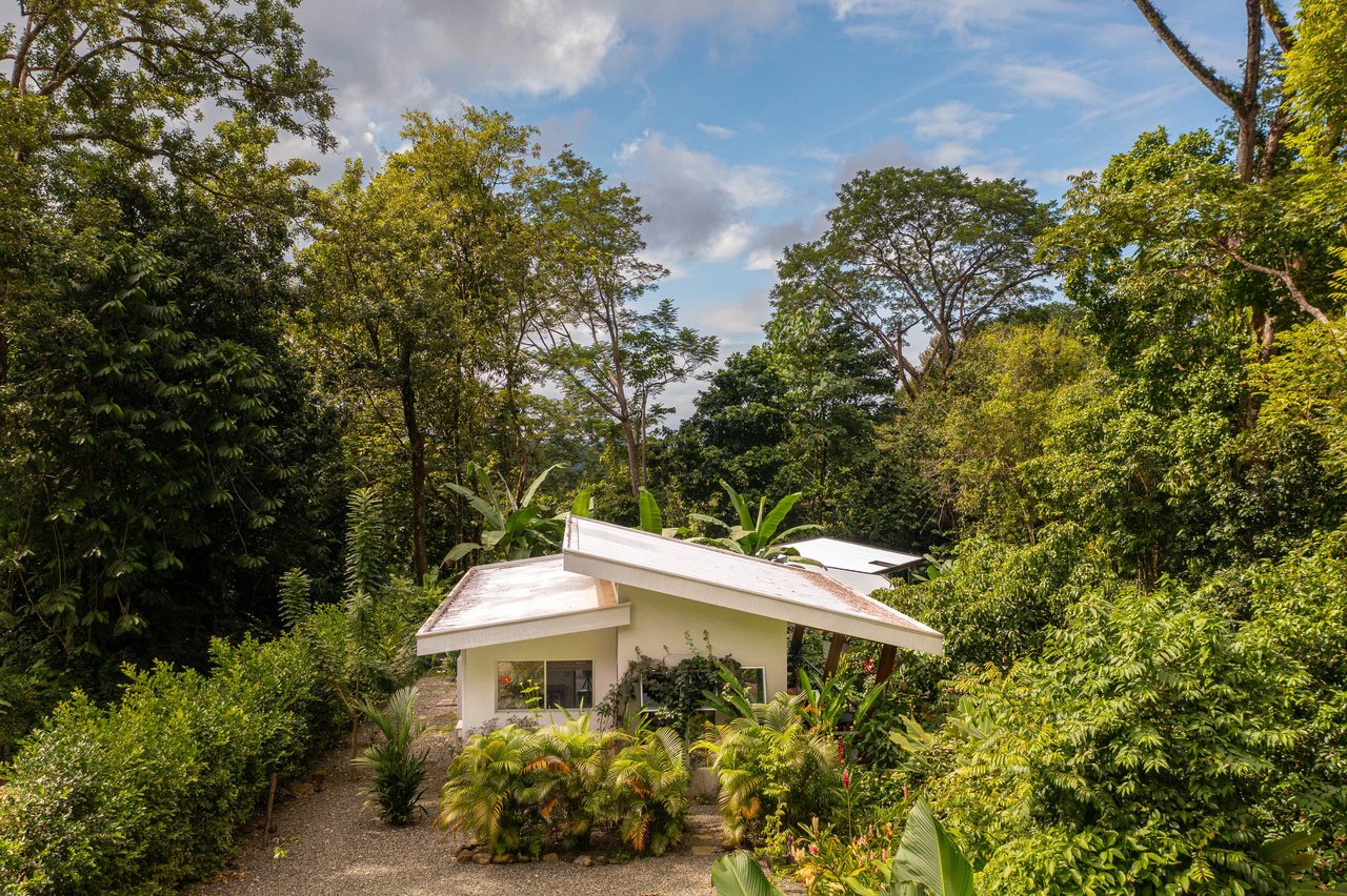 Modern 2 BR Home with Beautiful WATERFALL and River