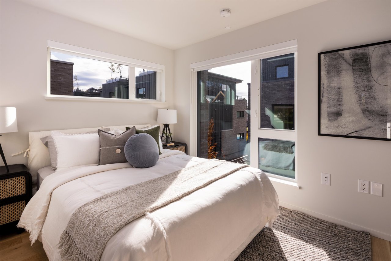 113-745 W 49th Ave
