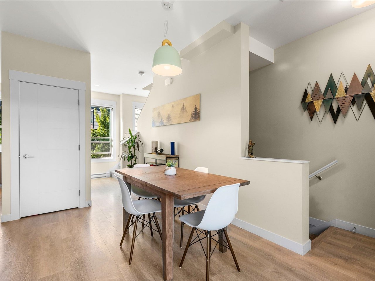 25-38684 Buckley Ave