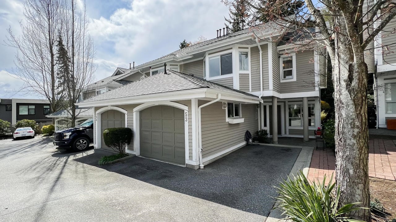 53-650 Roche Point Dr