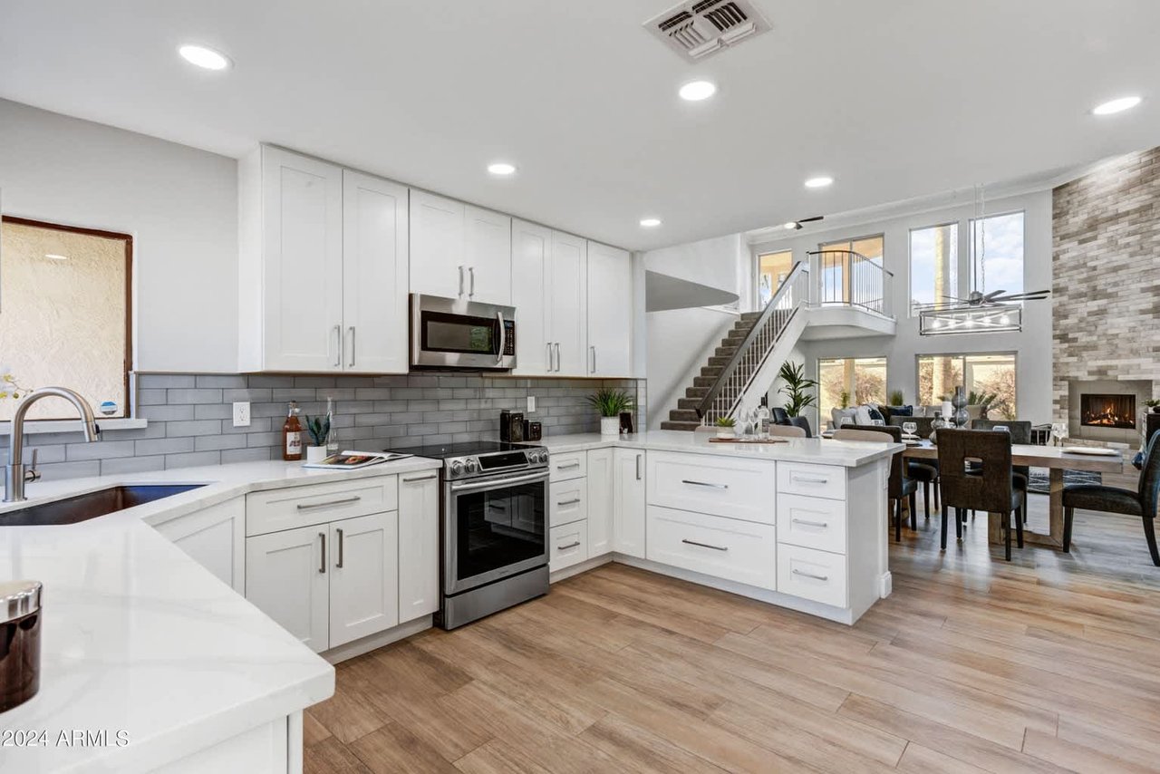 8462 E SAN BERNARDO Drive
