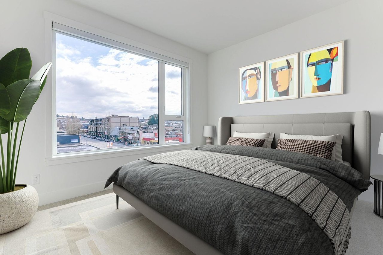 404-4477 Hastings St
