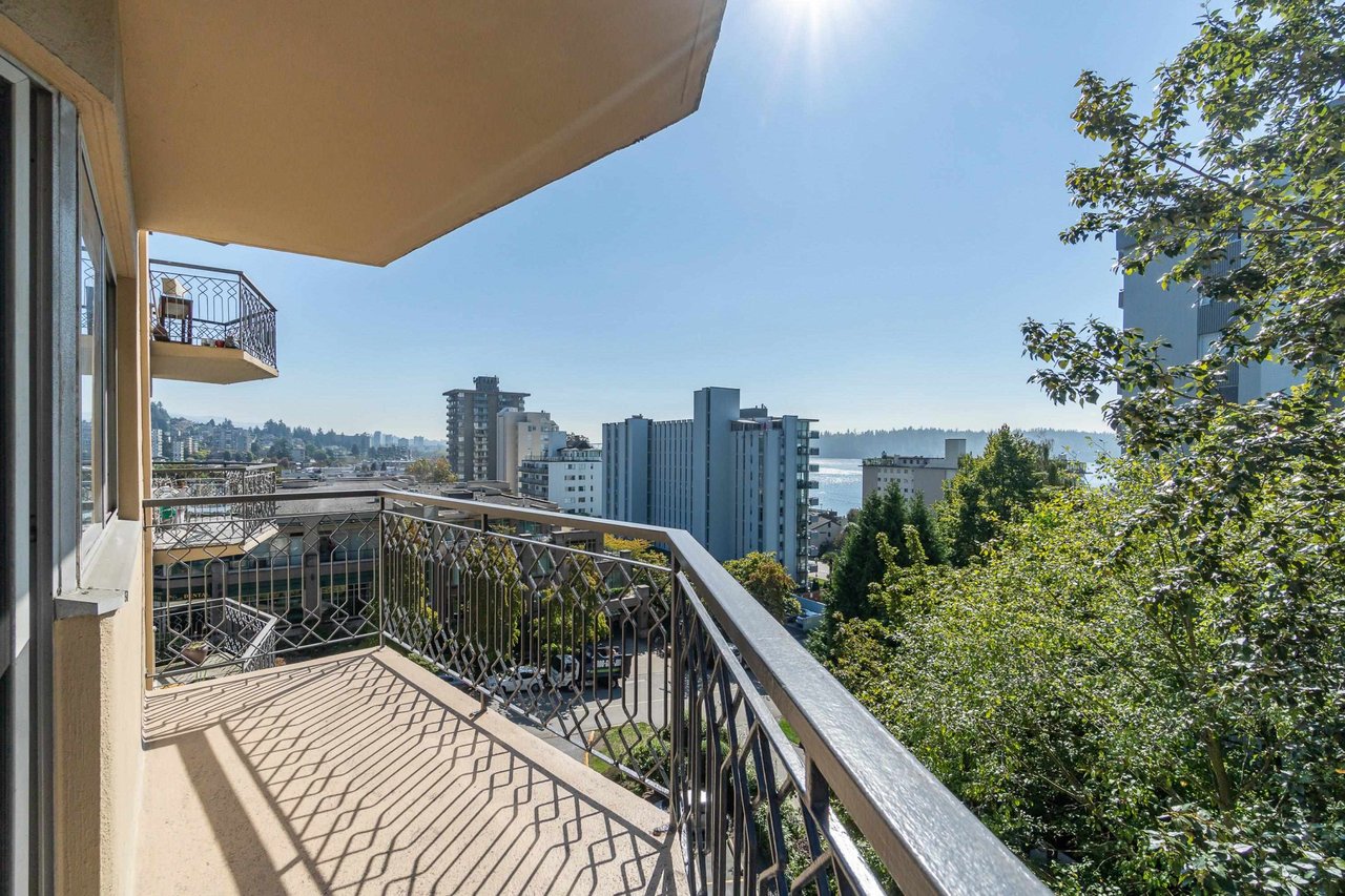 603-1930 Marine Dr