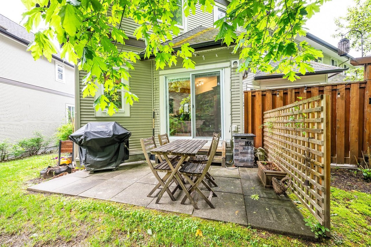 30-1800 Mamquam Rd