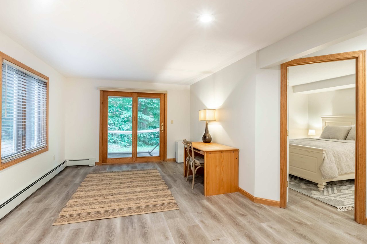 4 bedroom + Loft Forest Ridge Town Home for Ski Season