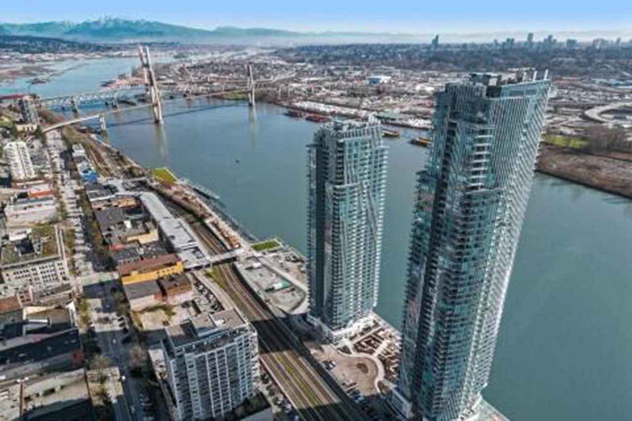 1003-823 Carnarvon St