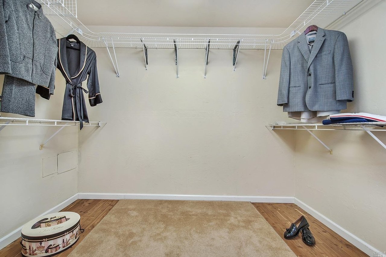 1105 I St