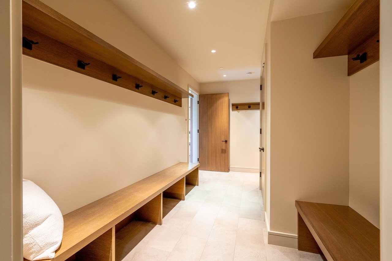 2963 High Point Drive, Whistler