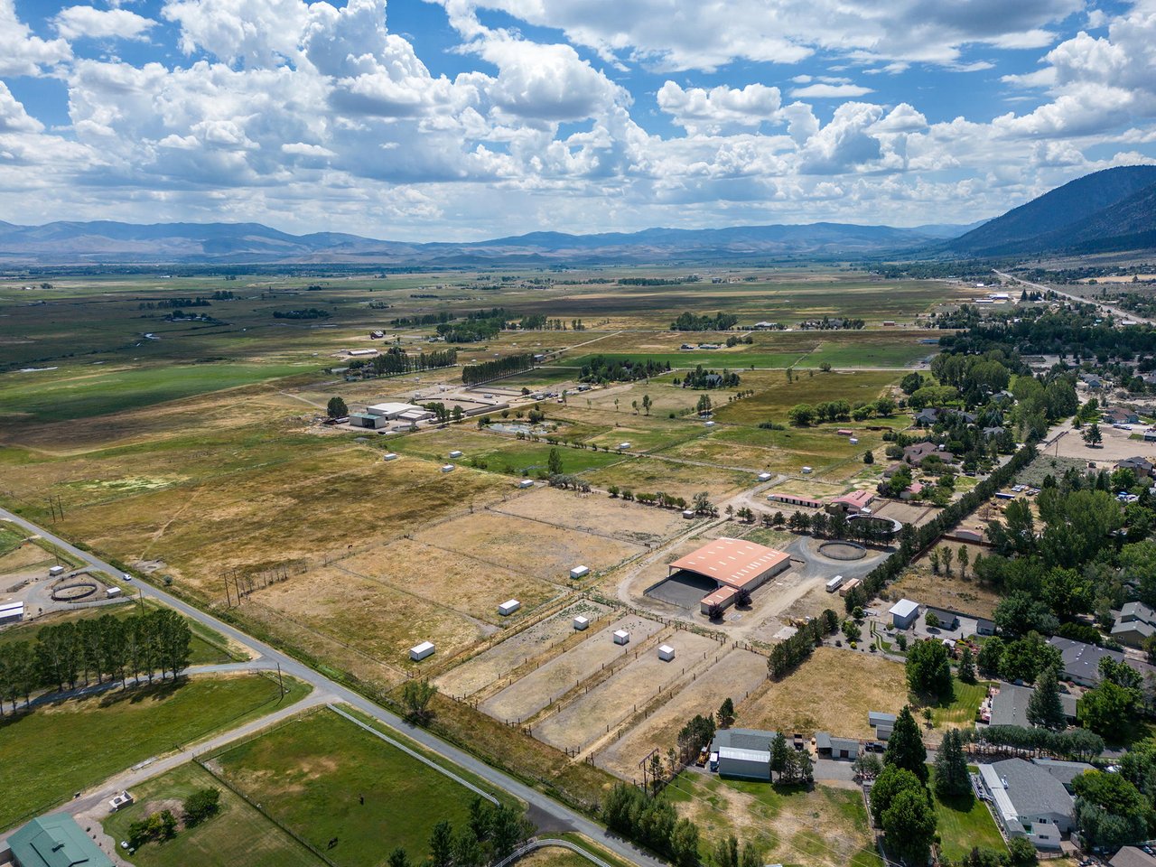 Horse Property with water rights! Incoming Producing Stables