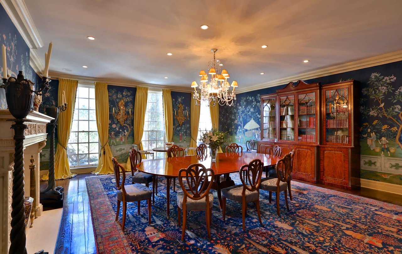 SOLD: 26 Park Ln Cir