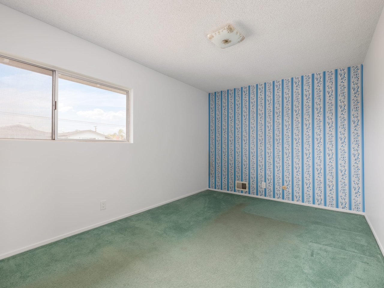 2260 W 229th Place