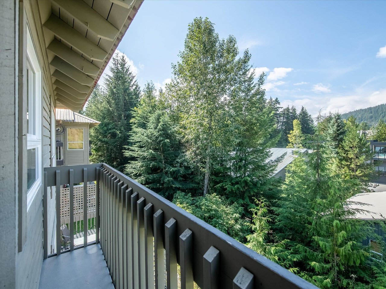 27-2230 Eva Lake Rd