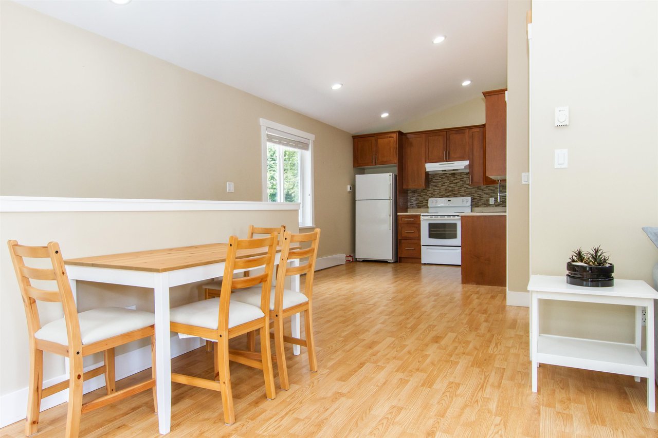 1002 Cypress Pl