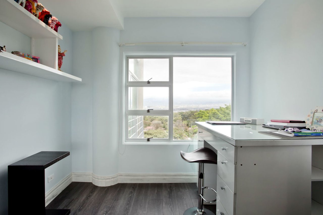 Remodeled Penthouse View Residence, Escazu, San Jose