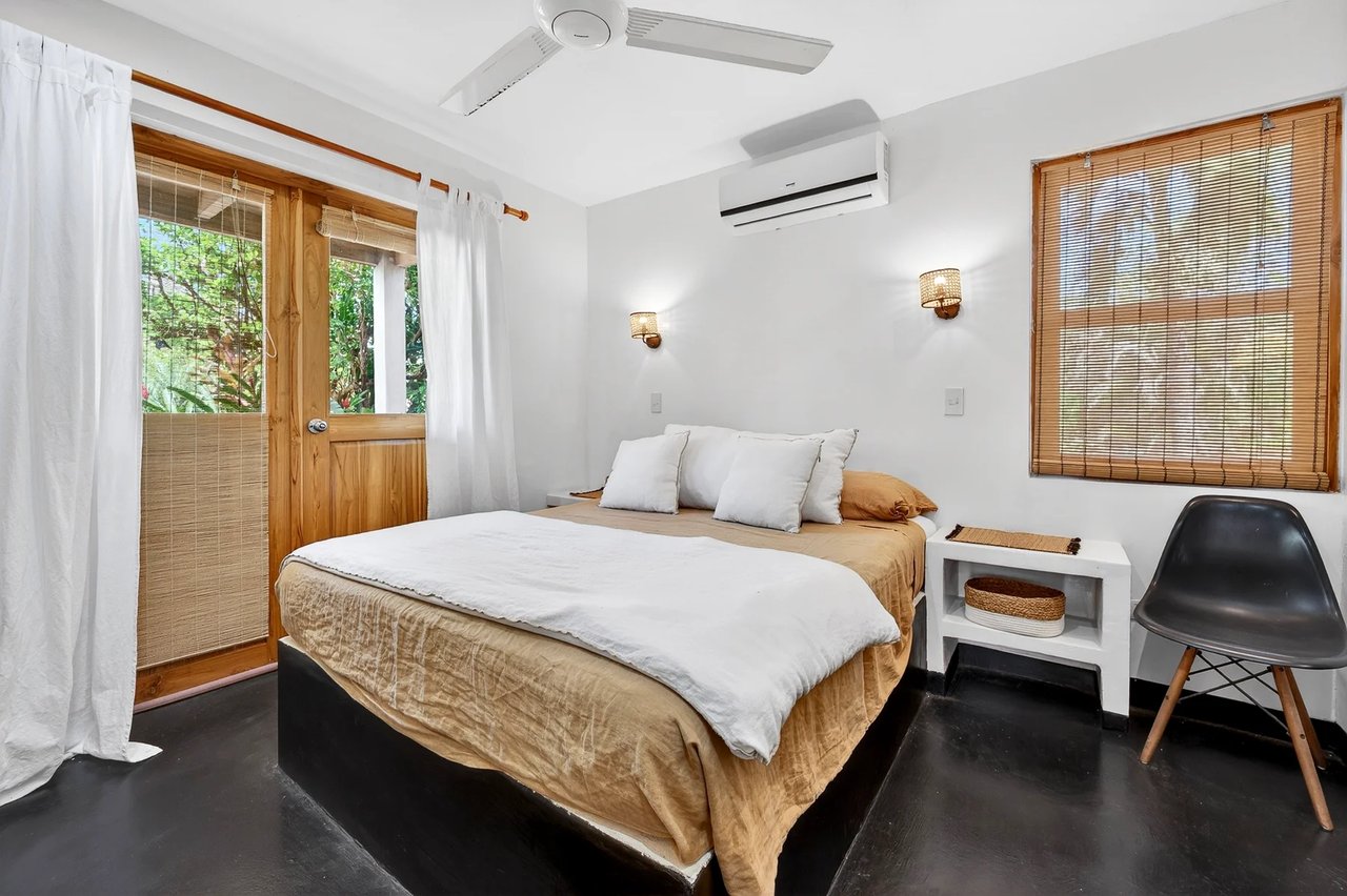Modern Home in Beachfront Gated Community, Tamarindo, Guanacaste