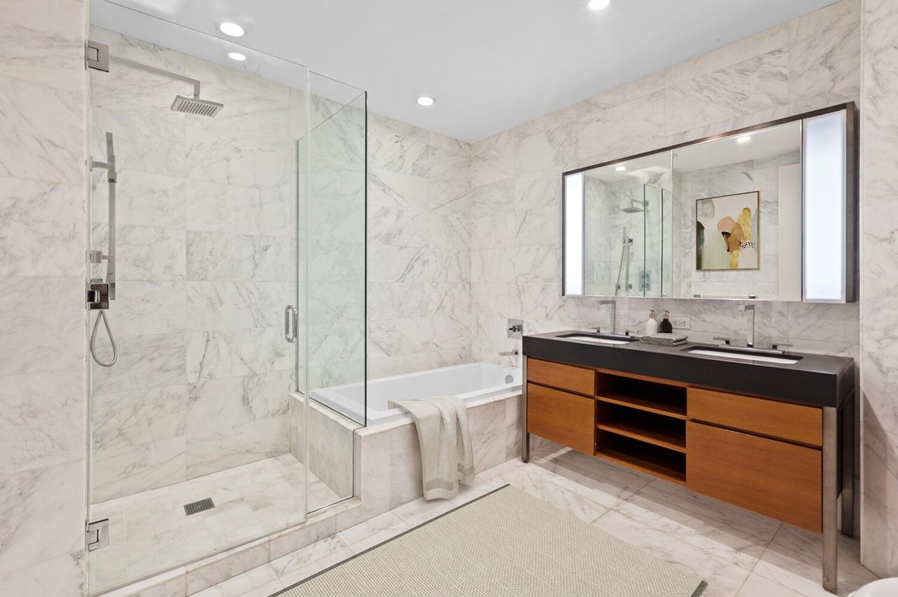 75 Wall Street, Apt 25-O
