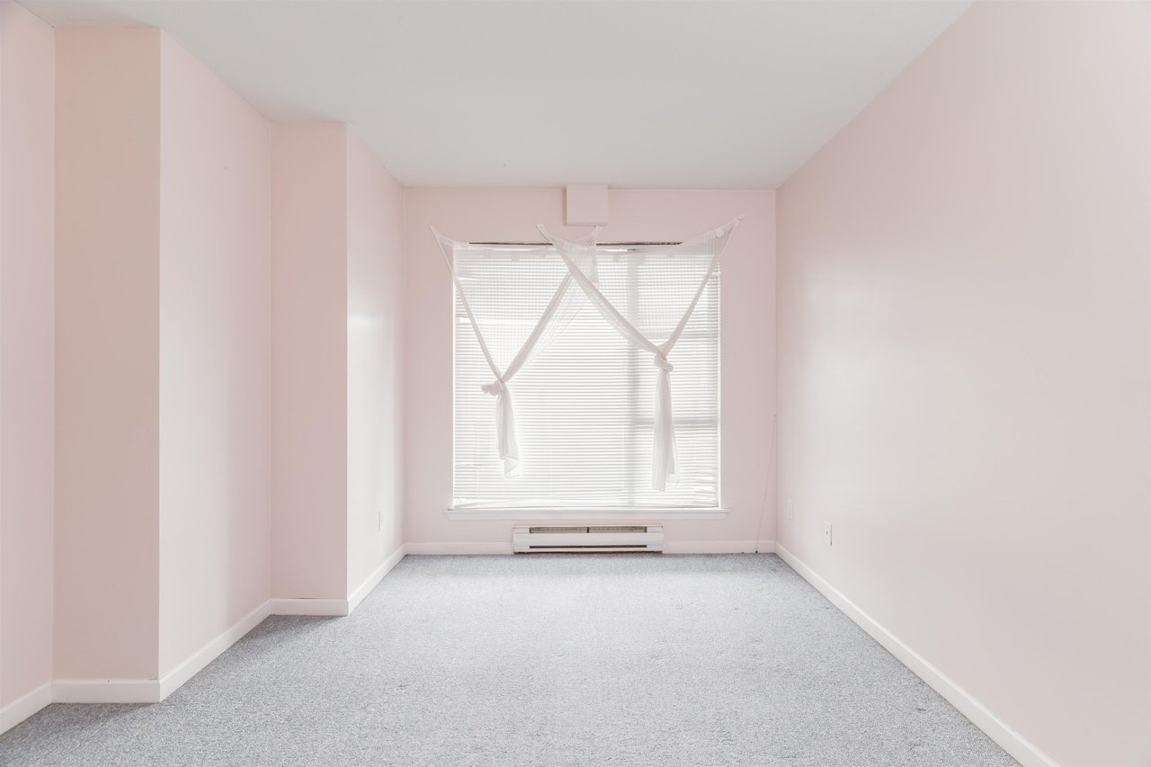 304-1333 W 7th Ave
