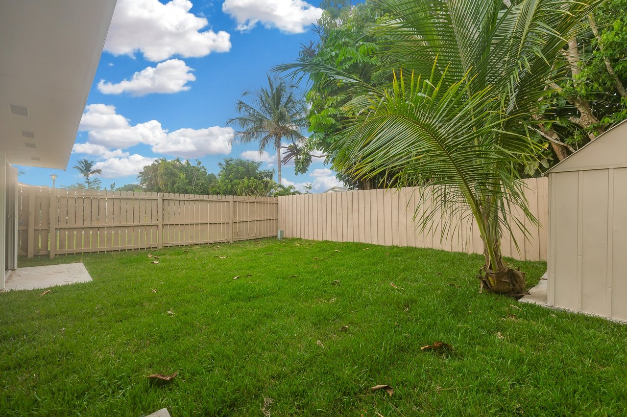 25038 SW 124th Ct, Miami, FL. 33032