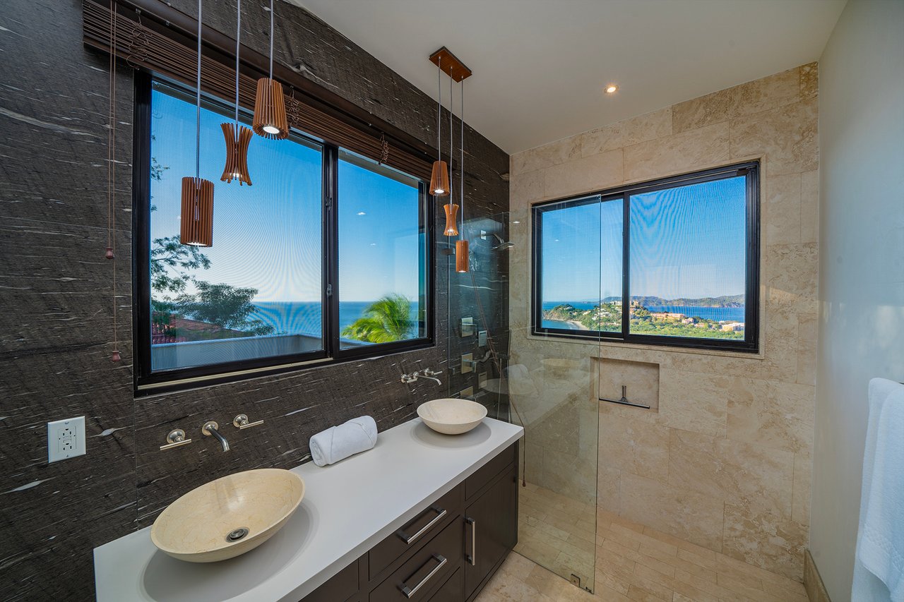 Luxury Spa Guest House Estate, Flamingo, Guanacaste