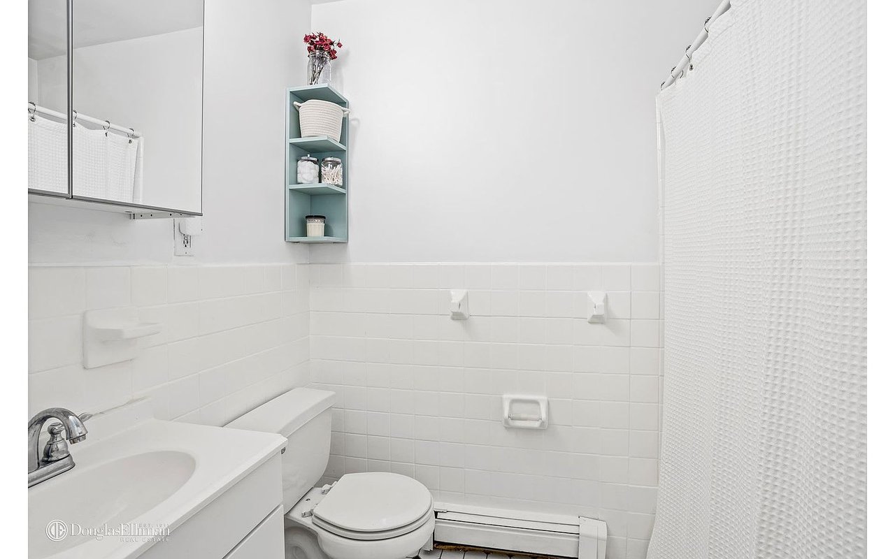172 Stuyvesant Ave, A5