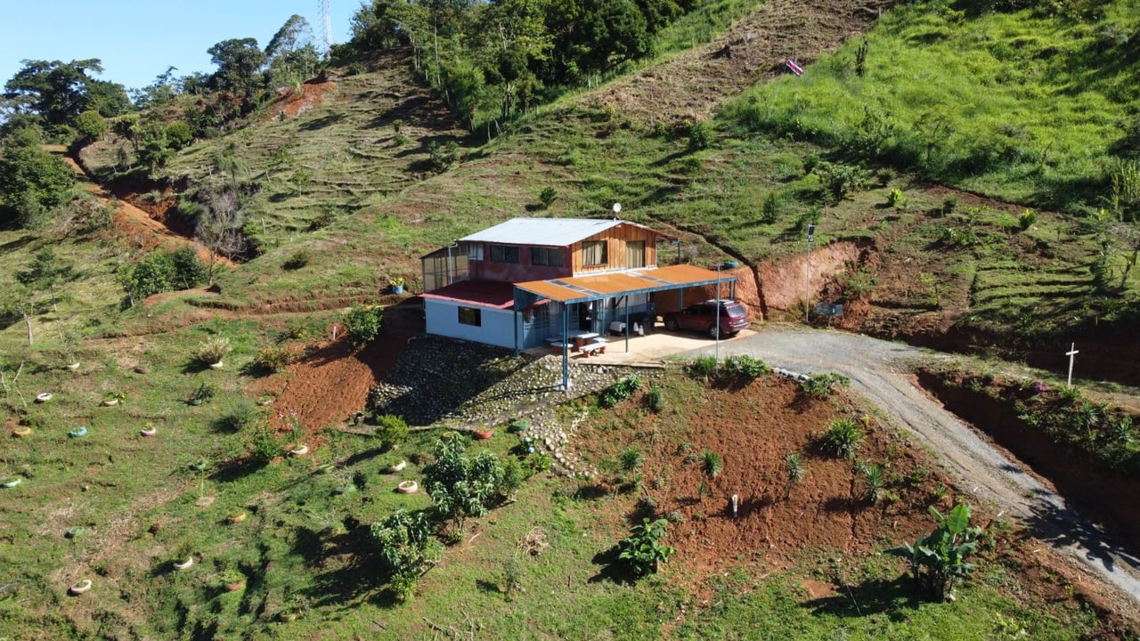 Sustainable Organic Farmstead, Perez Zeledon, San Jose