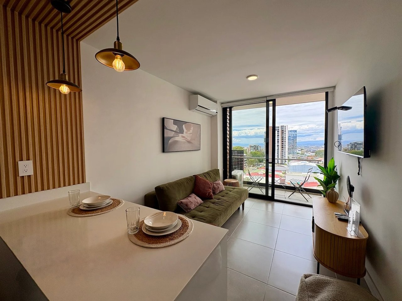 Sky Garden Furnished Apartment, Sabana and Rohrmoser, San Jose