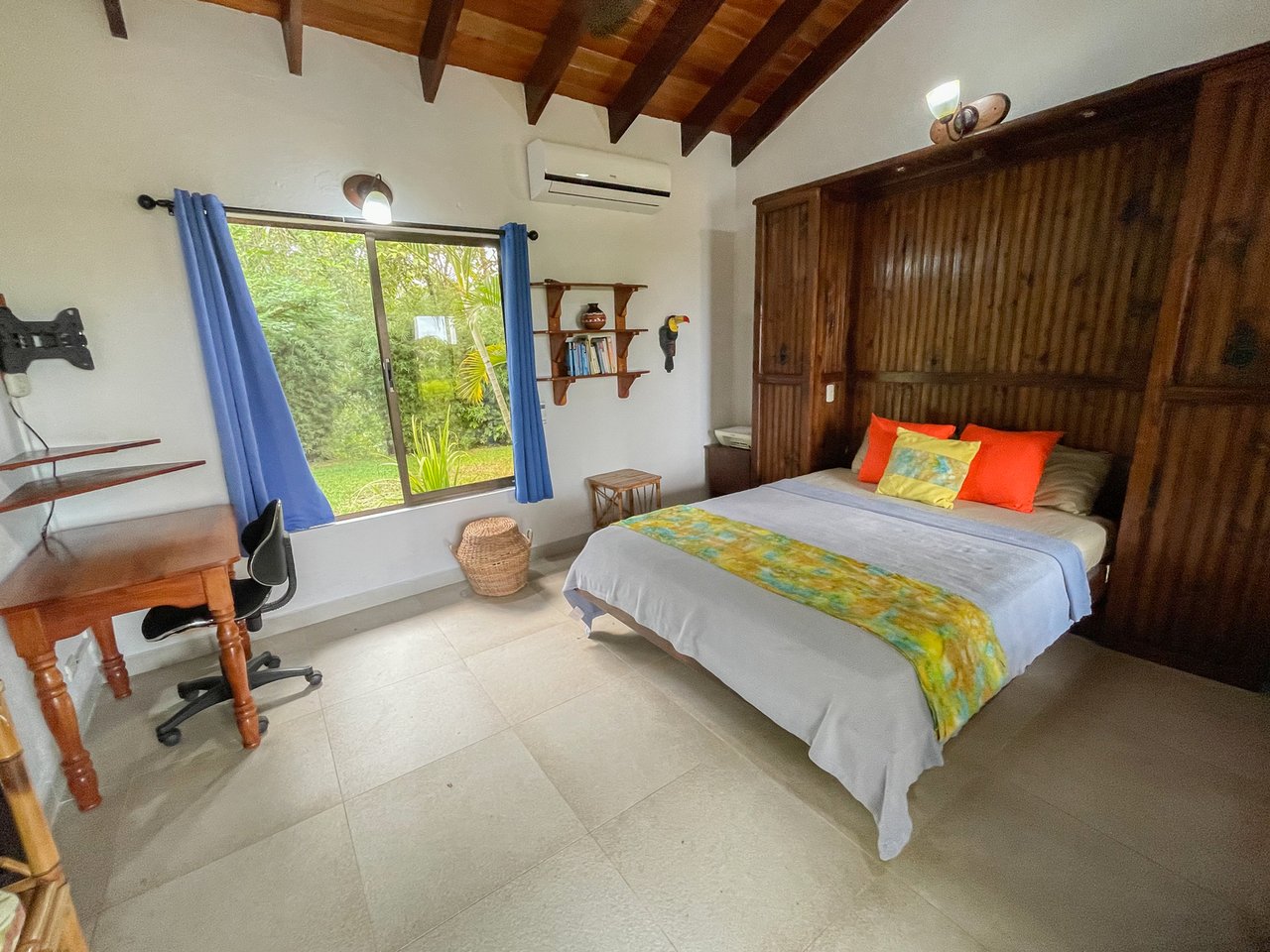 Ocean View Home With Expansion Sites, Ojochal, Puntarenas
