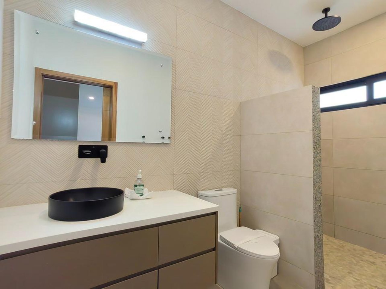 Contemporary Golf Front Home, Conchal, Guanacaste