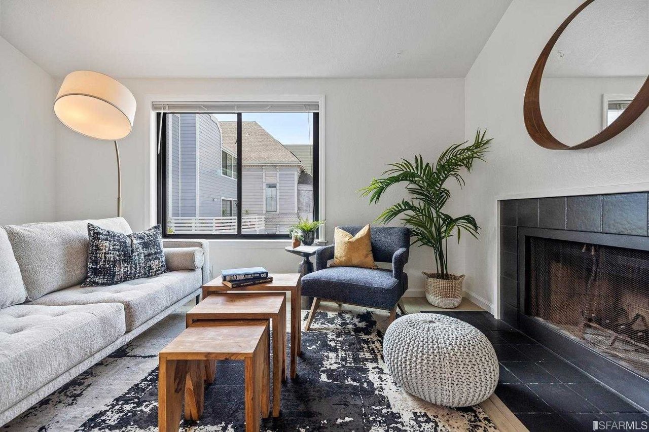 1 Baker Street Unit 5c