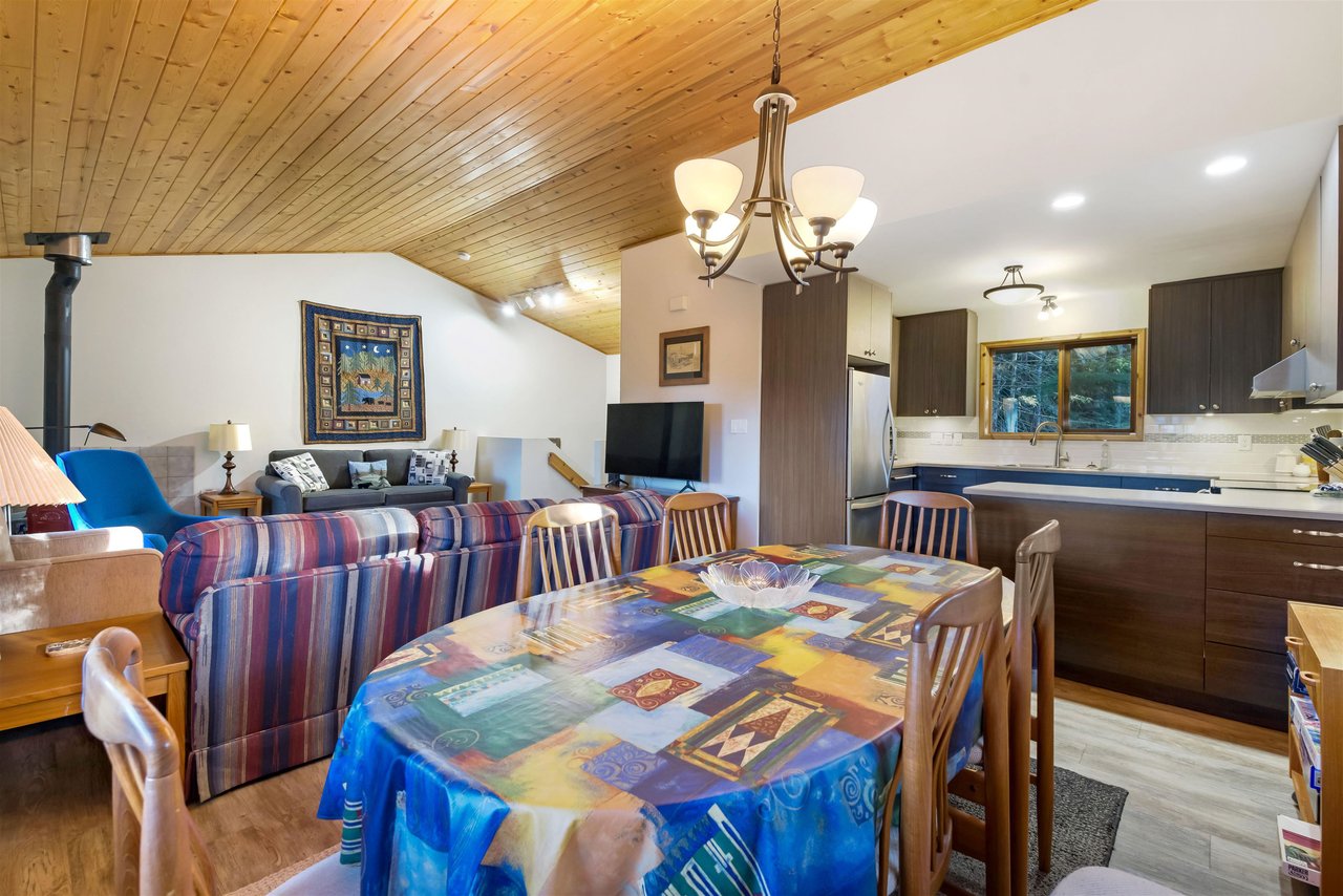 2729 Sproatt Dr