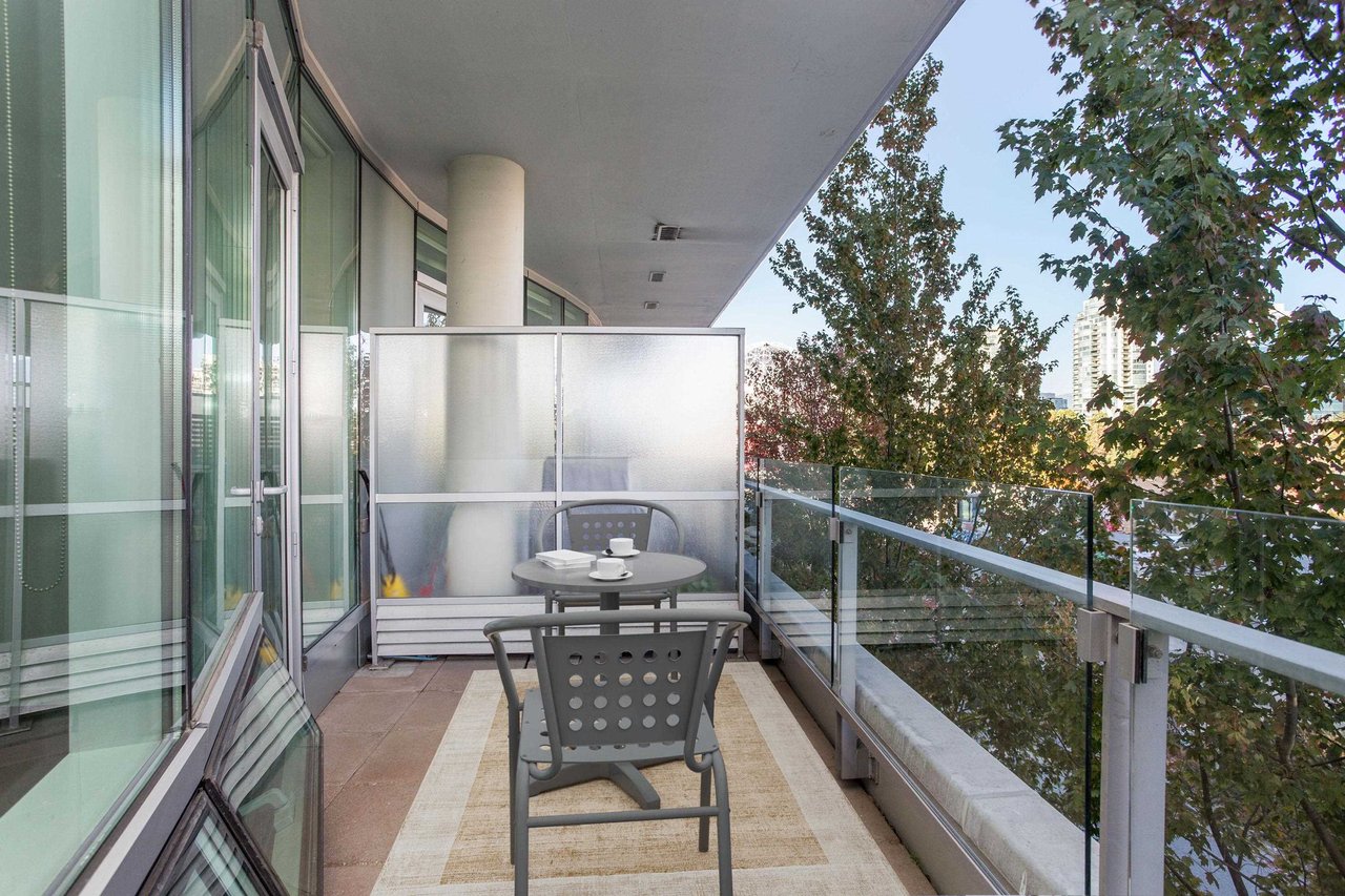 305-1633 Ontario Street, Vancouver