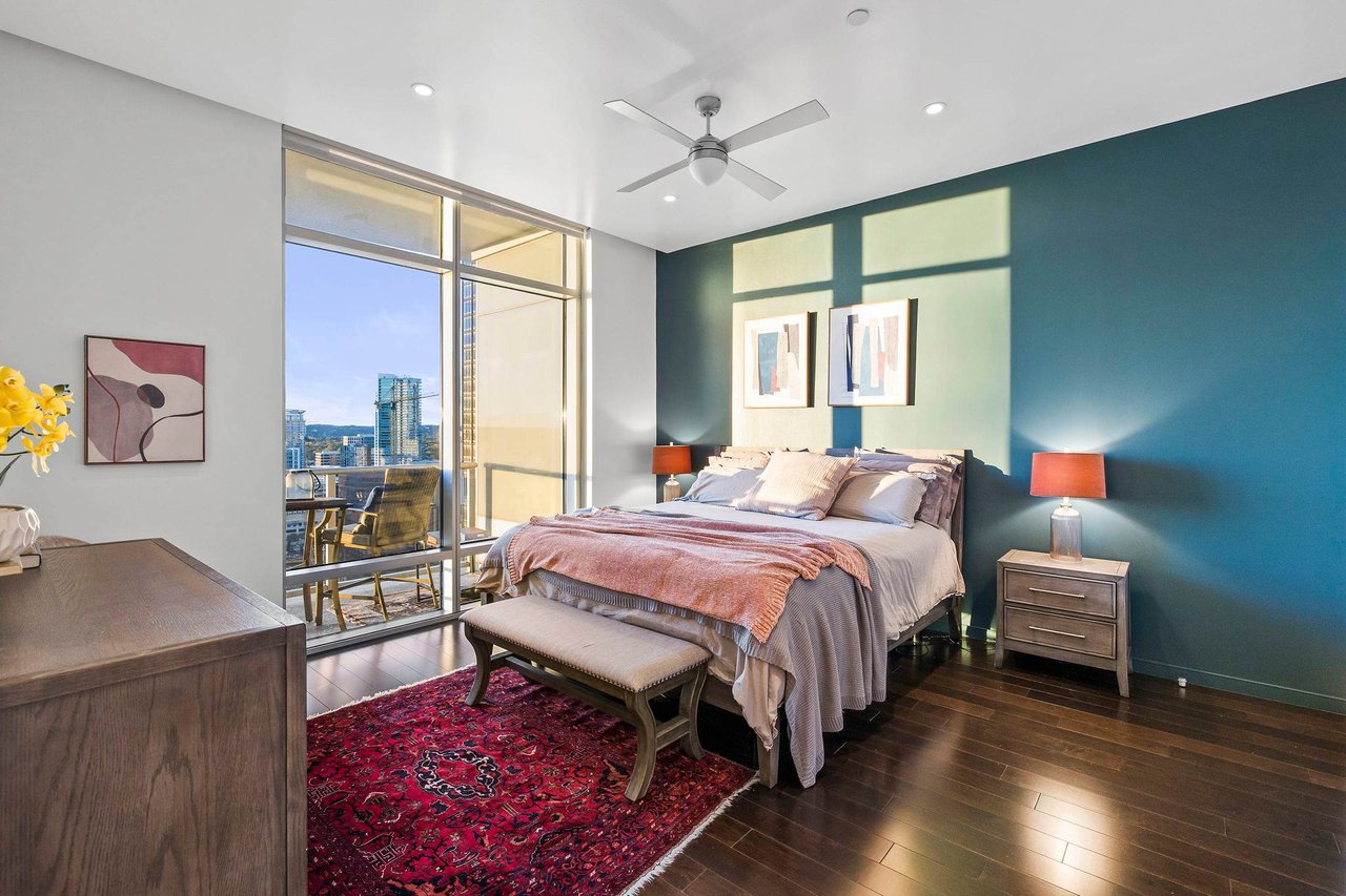200 Congress Ave Unit 21A