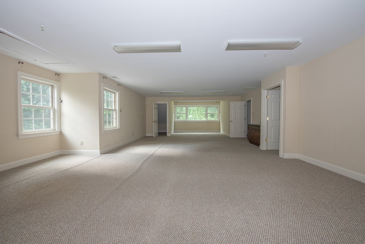 1115 Rose Glen Rd