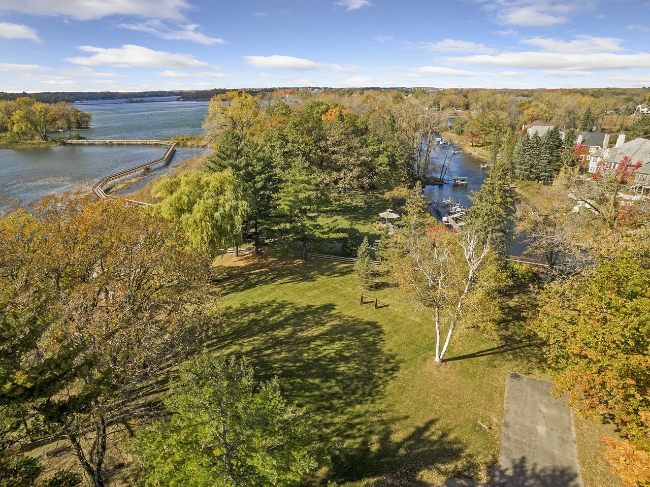 Lake Minnetonka Build Site