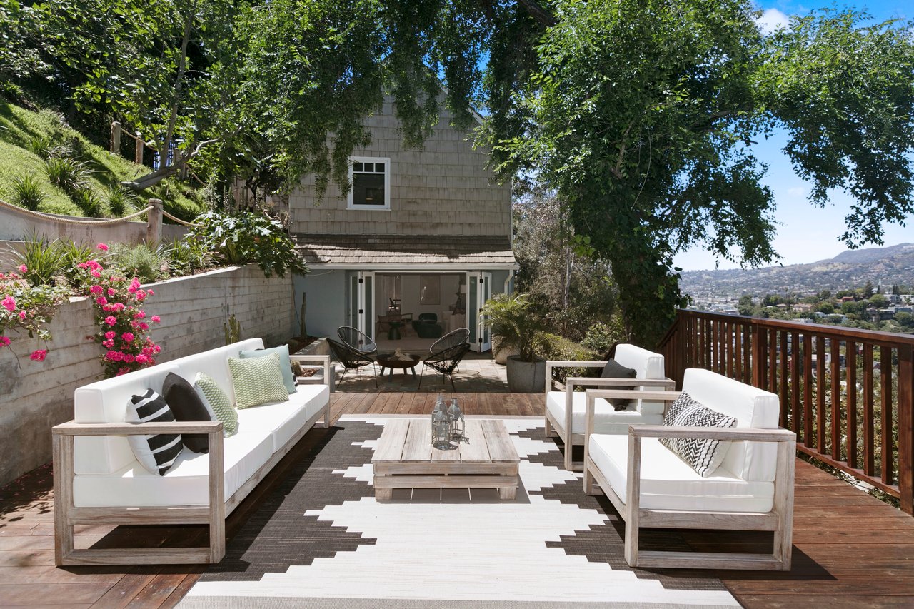 Enchanting Hilltop Cottage in the Moreno Highlands