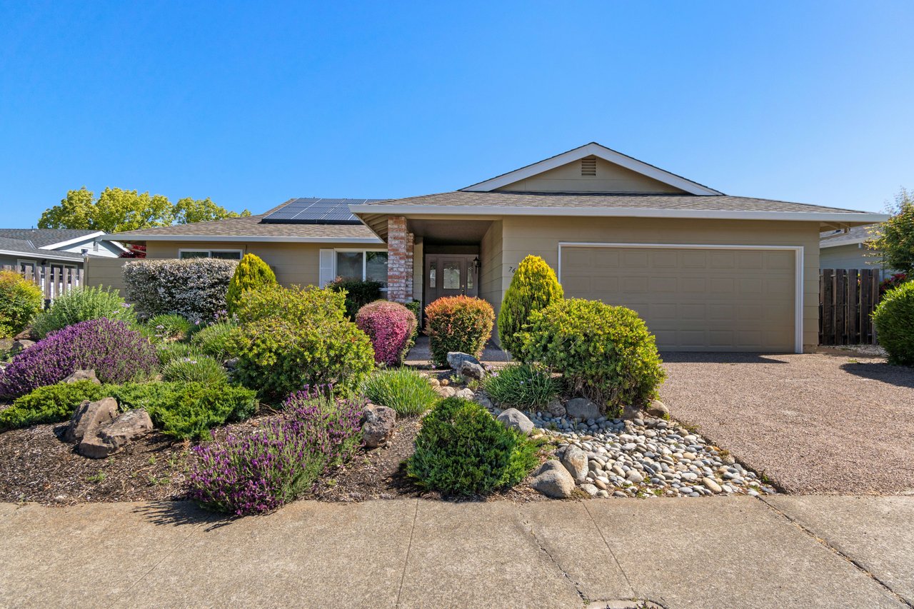 Oak Leaf Dr. | Oakmont 