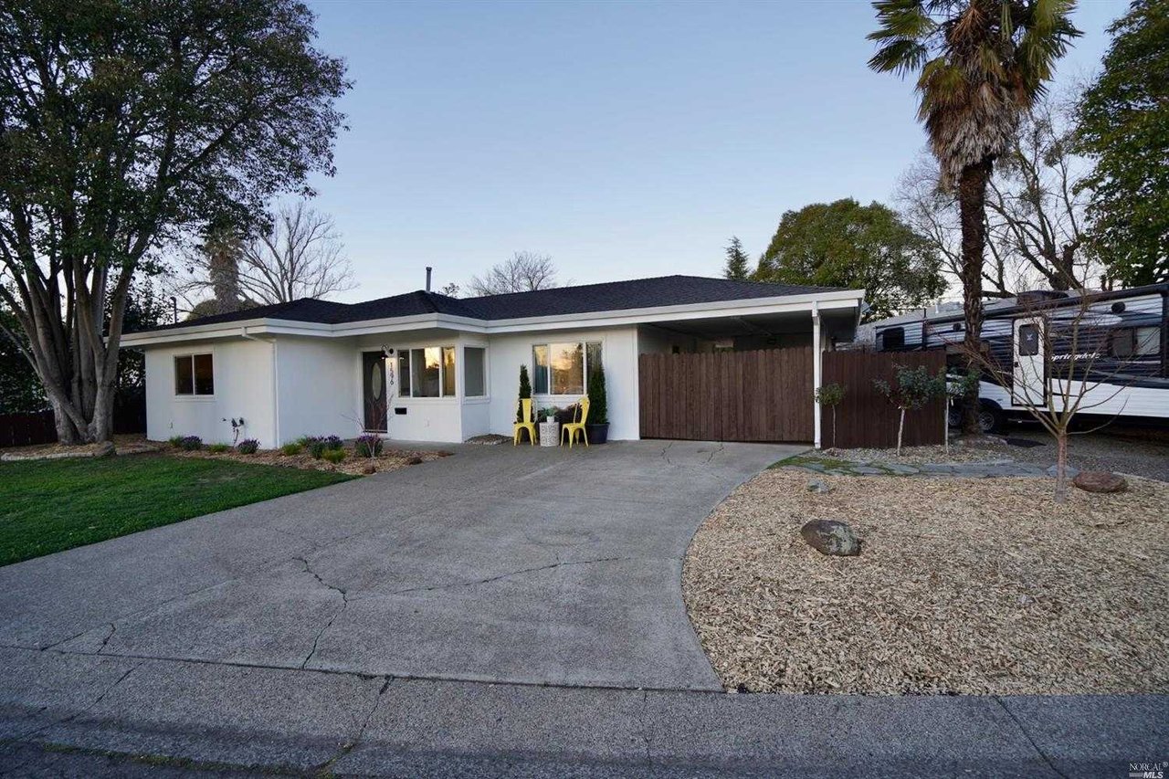 1596 Verna Dr