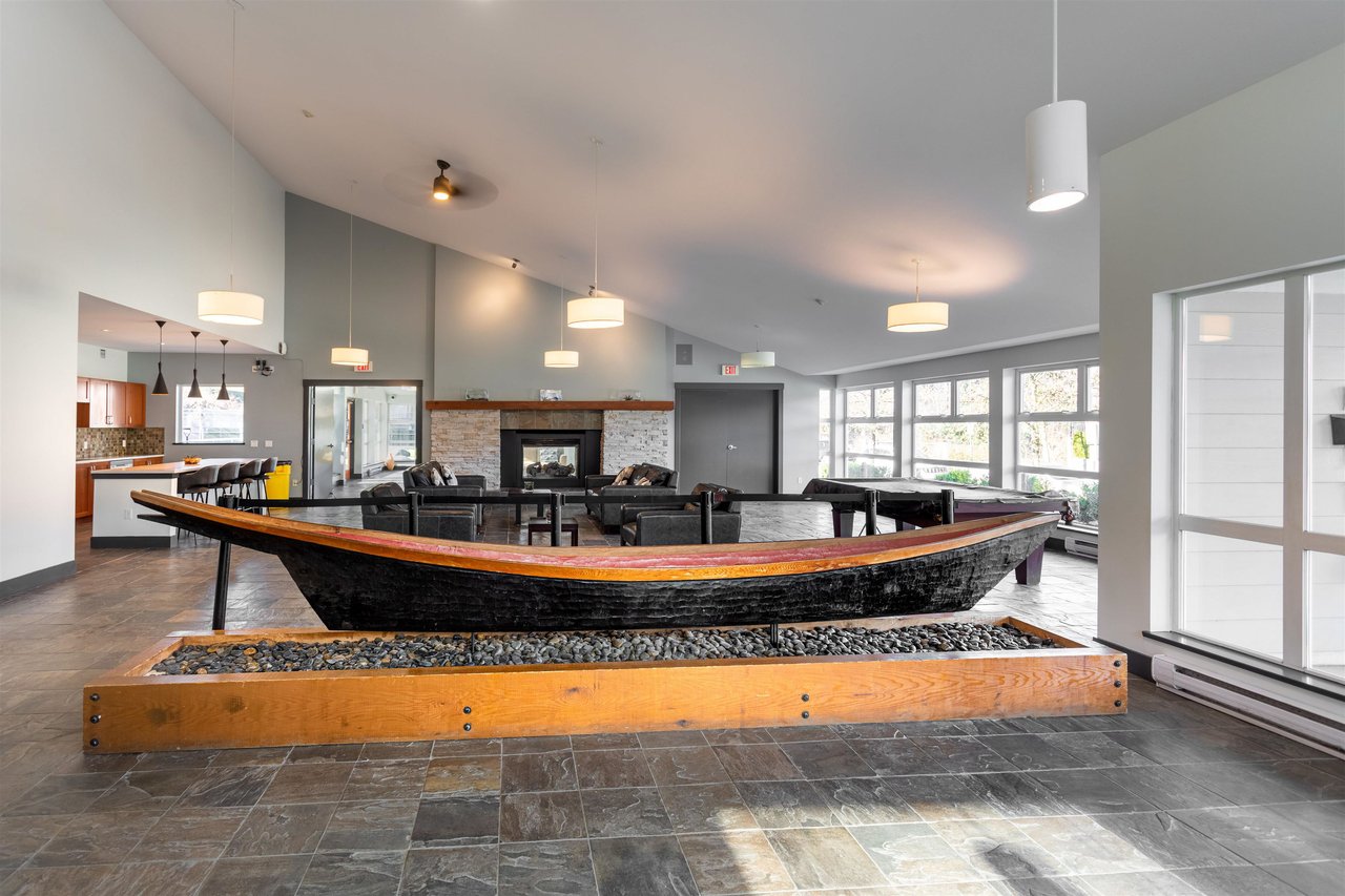 407-200 Klahanie Drive, Port Moody