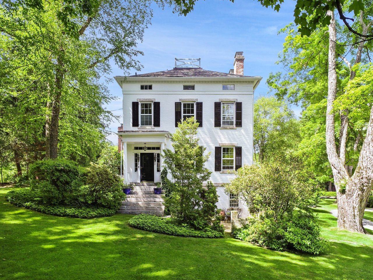 31 Plumbrook Road