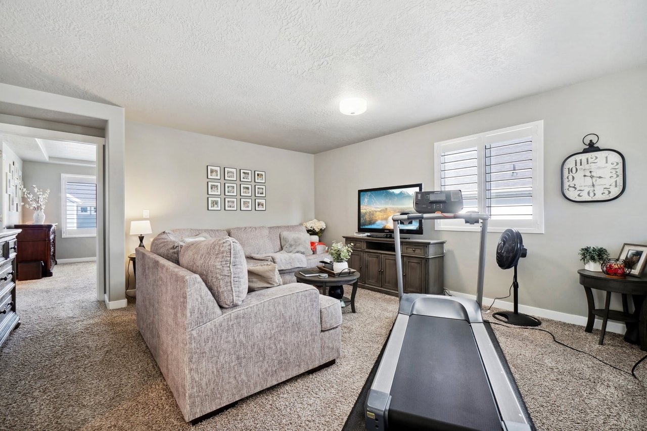 3678 W Rushton View Dr