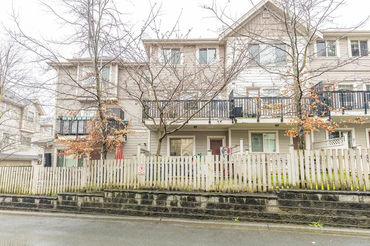 12-19097 64 Ave