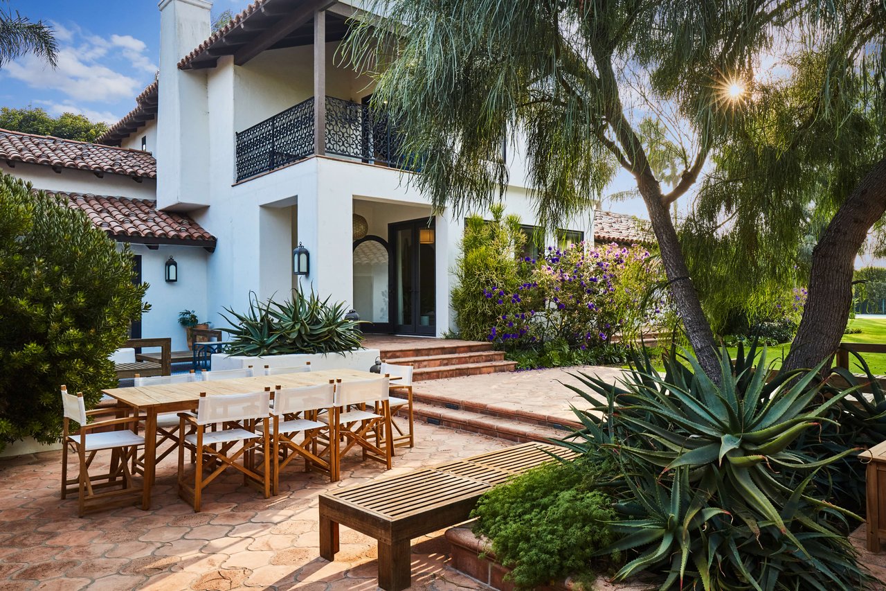 28955 Selfridge Dr, Malibu