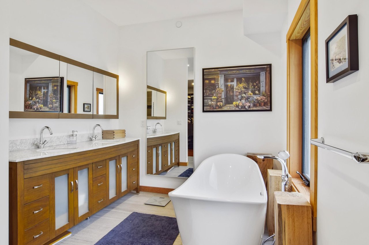 25 Sweetwater Pl