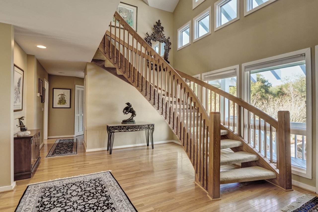241 Chimney Lane