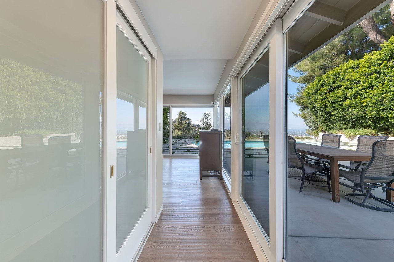 4311 Coronet Drive
