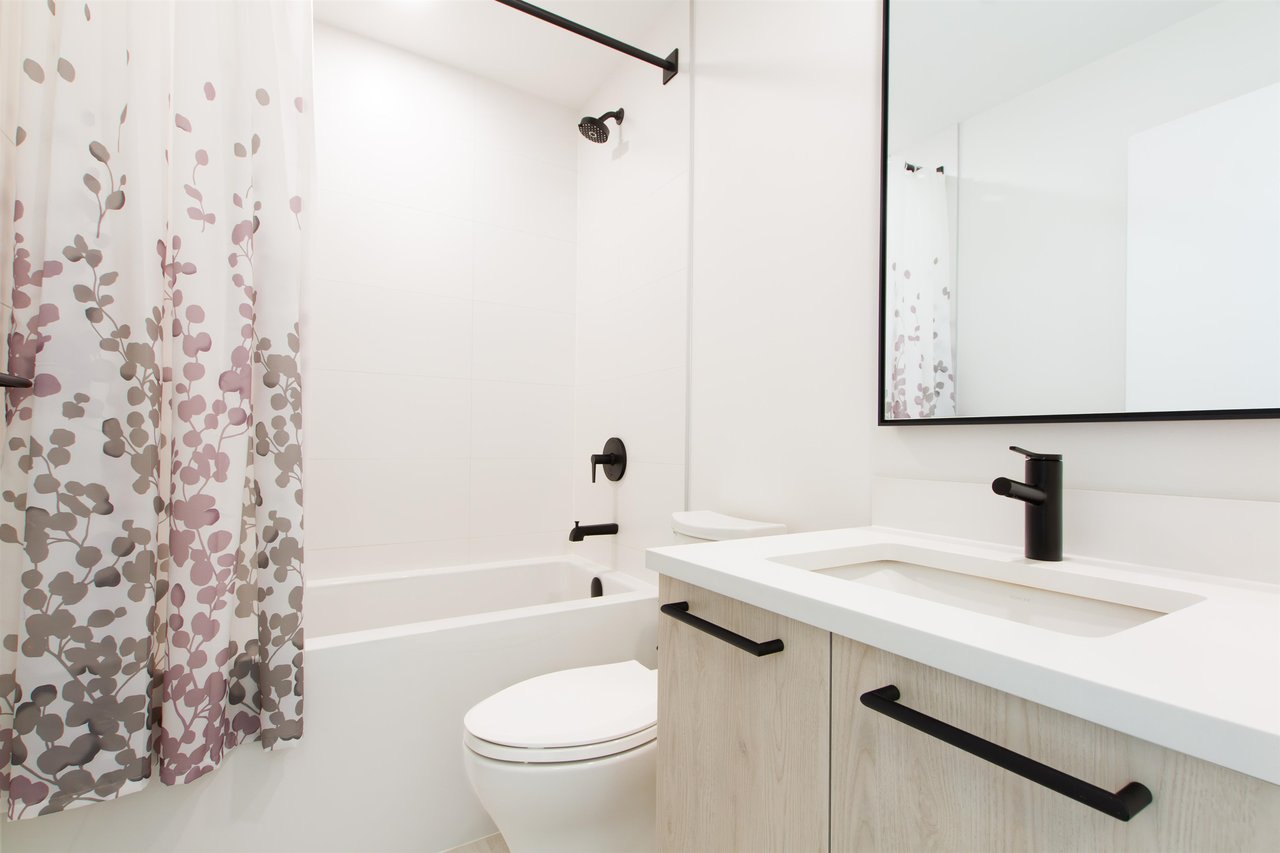 37985 Helm Way, Squamish