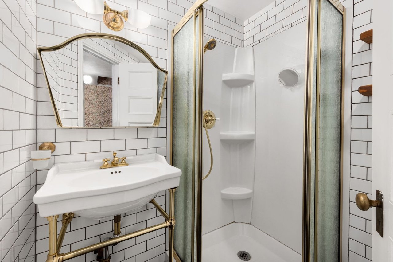 309 W 93rd St, U#7B