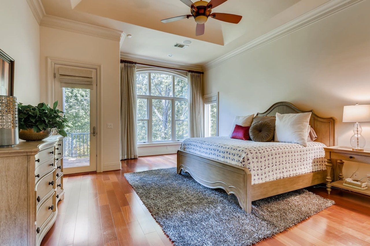 2213 Warbler Way