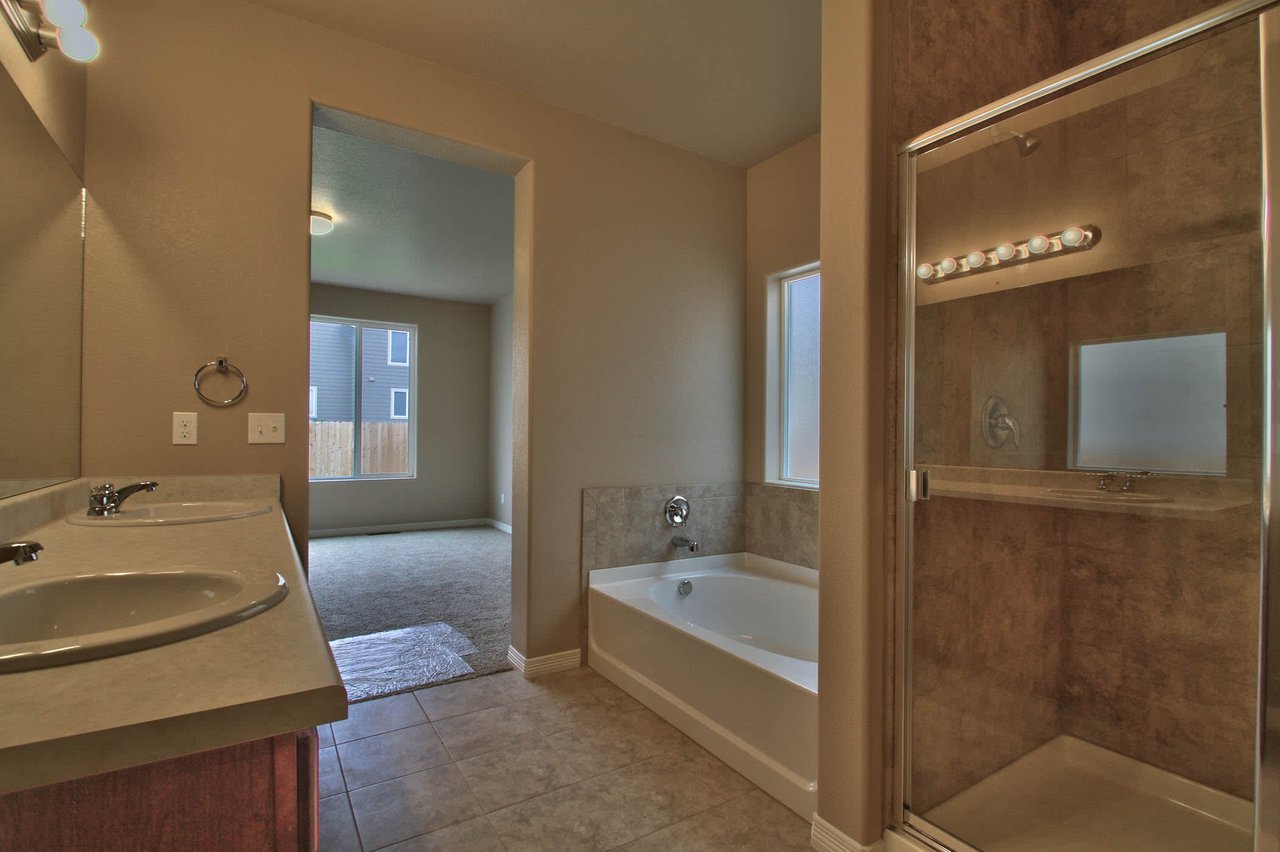 The Cutler (2 Bedrooms on main floor)